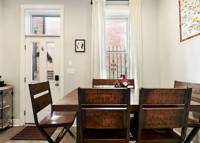 Hostwise - The Alpine - Family Friendly, Great Area, 3br Pittsburgh